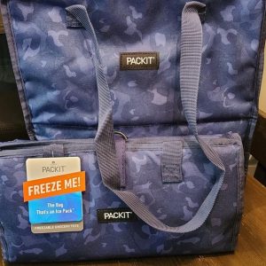 Reusable Tote Freeze Me Blue w/Name Tag